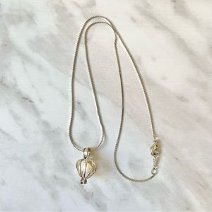 18KRGP White gold pearl bead enclosed pendant necklace